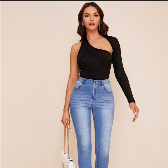 Black asymmetrical bodysuit - Picture 5 of 5